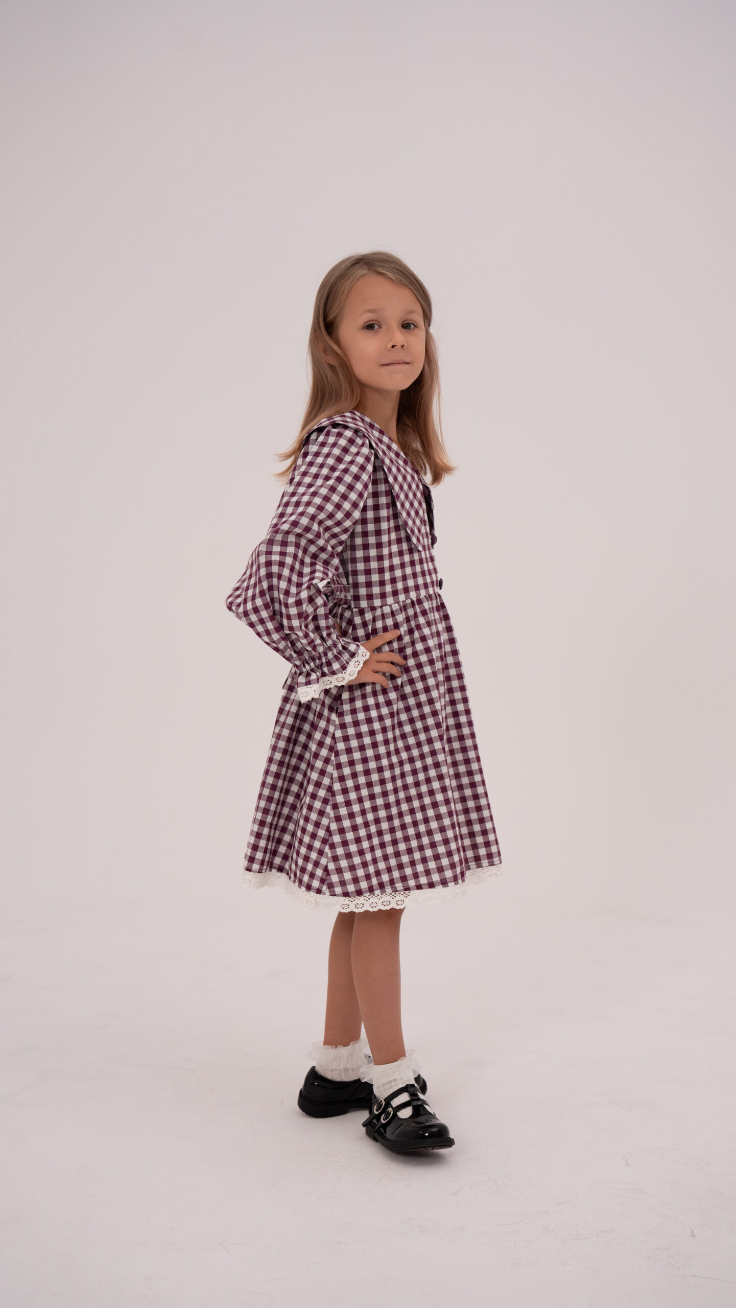 SUKIENKA DLA DZIEWCZYNKI W KRATĘ VICHY BAKŁAŻANOWY